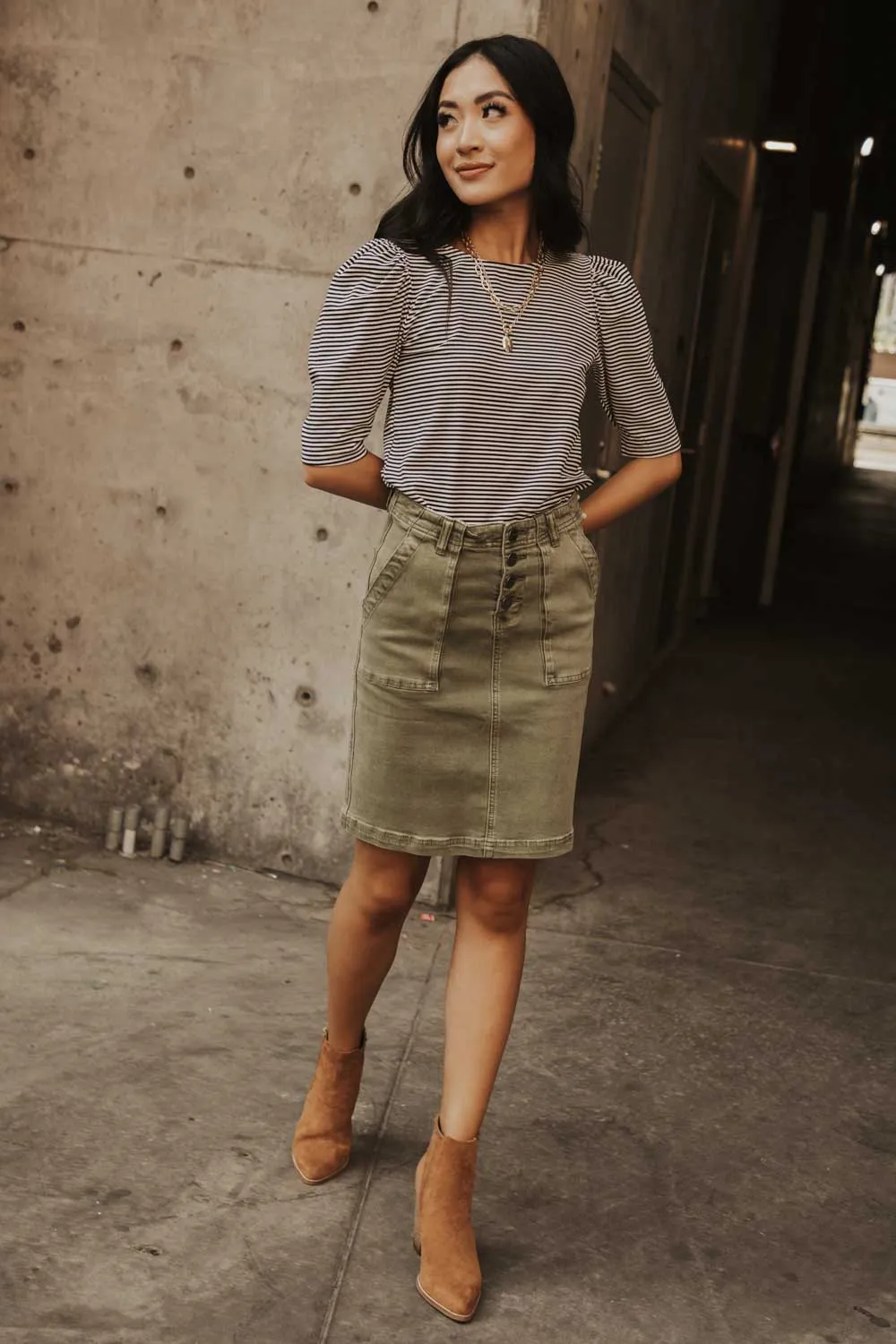 Ada Buttonfly Skirt in Olive Green