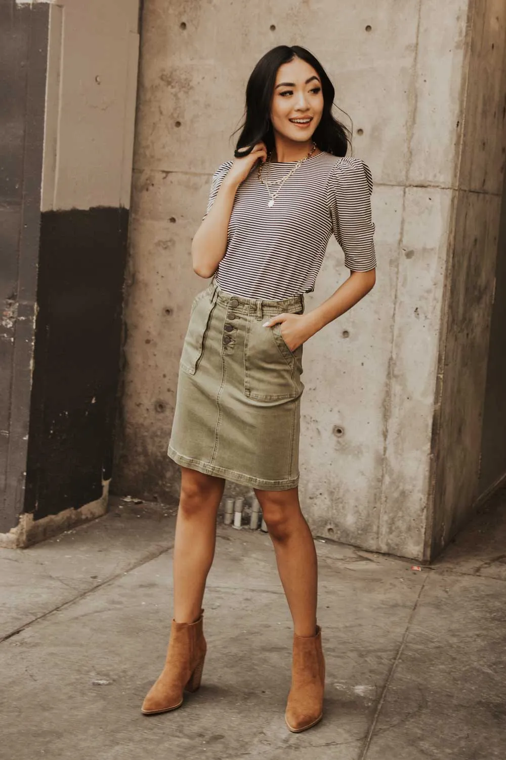 Ada Buttonfly Skirt in Olive Green