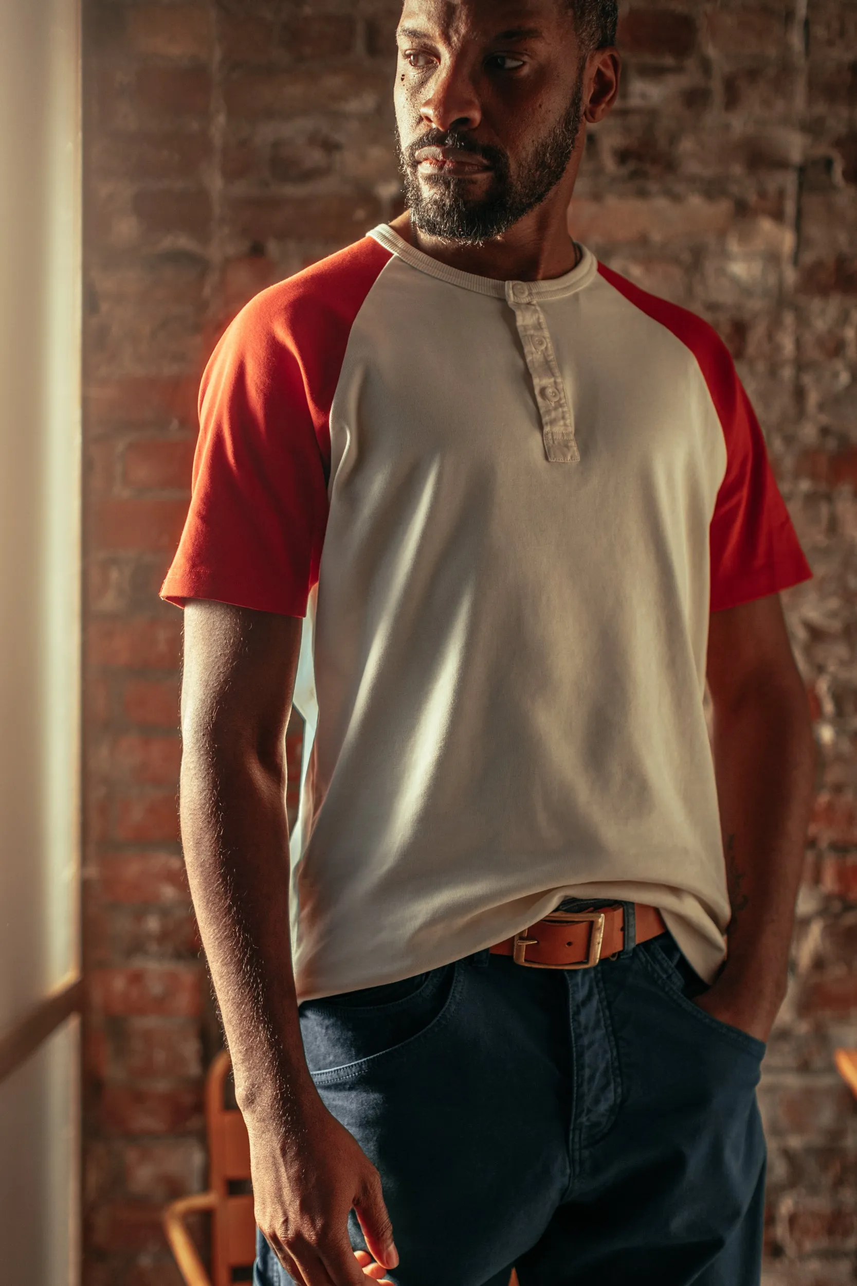 &SONS The Chariot Henley T-Shirt Raw/Red