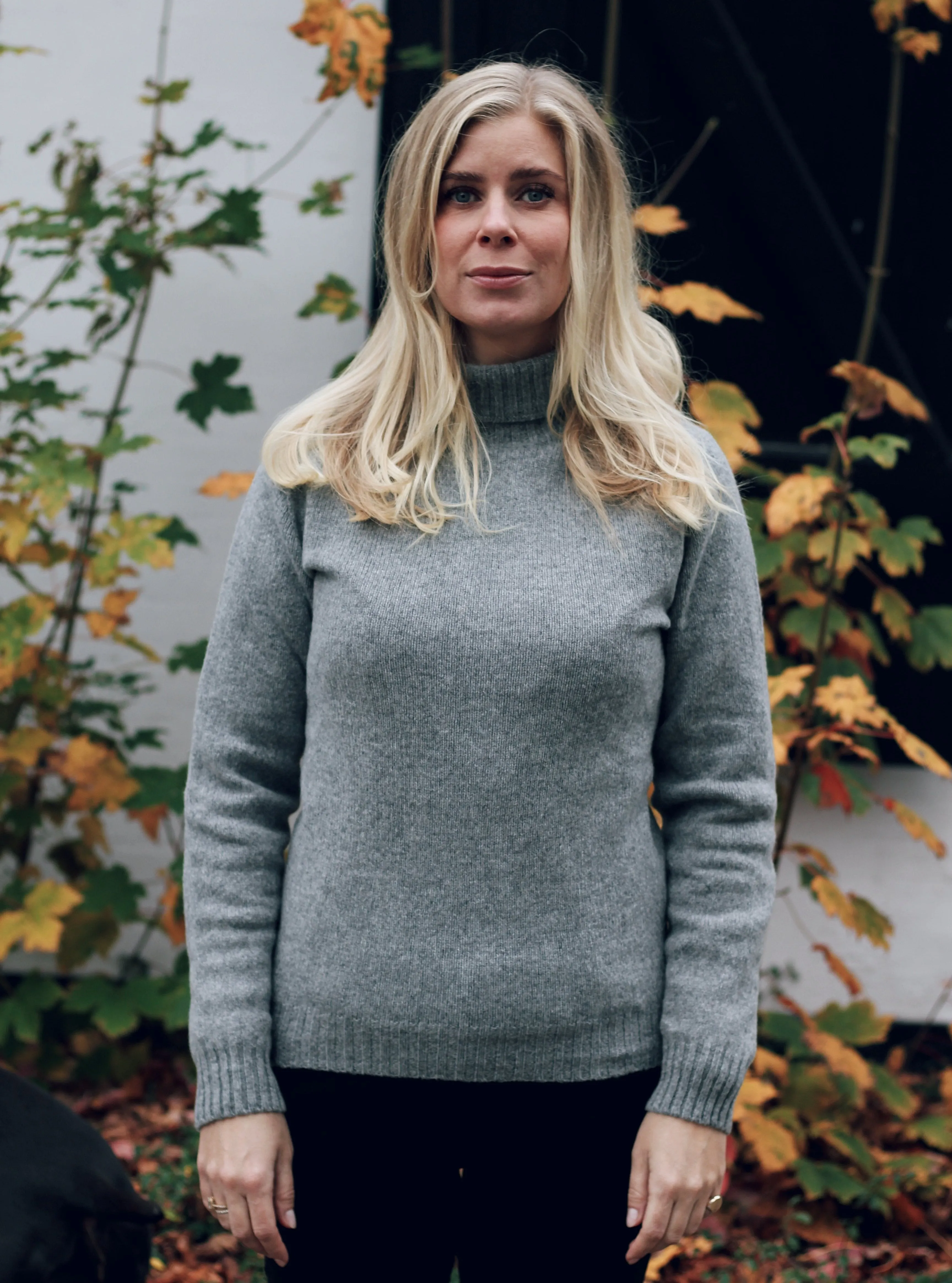 Ballater Roll Neck rullekravesweater, Flannel Grey, Geelong lammeuld