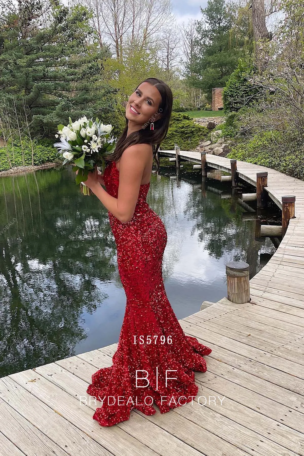 Best Sleeveless Mermaid Long Prom Dresses