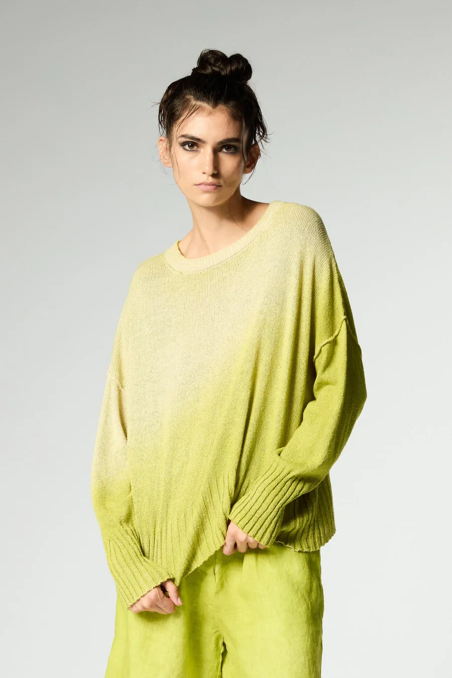 BOUCLÉ LINEN COTTON ROUND NECK PULLOVER WITH DEGRADÉ EFFECT - LIME