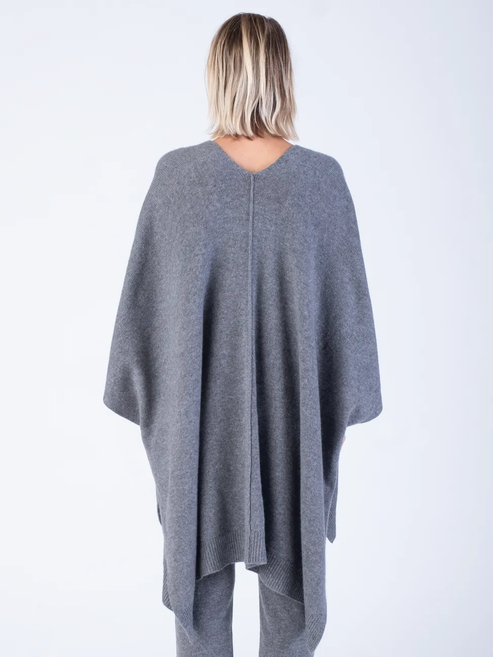 CASHMERE CAPE