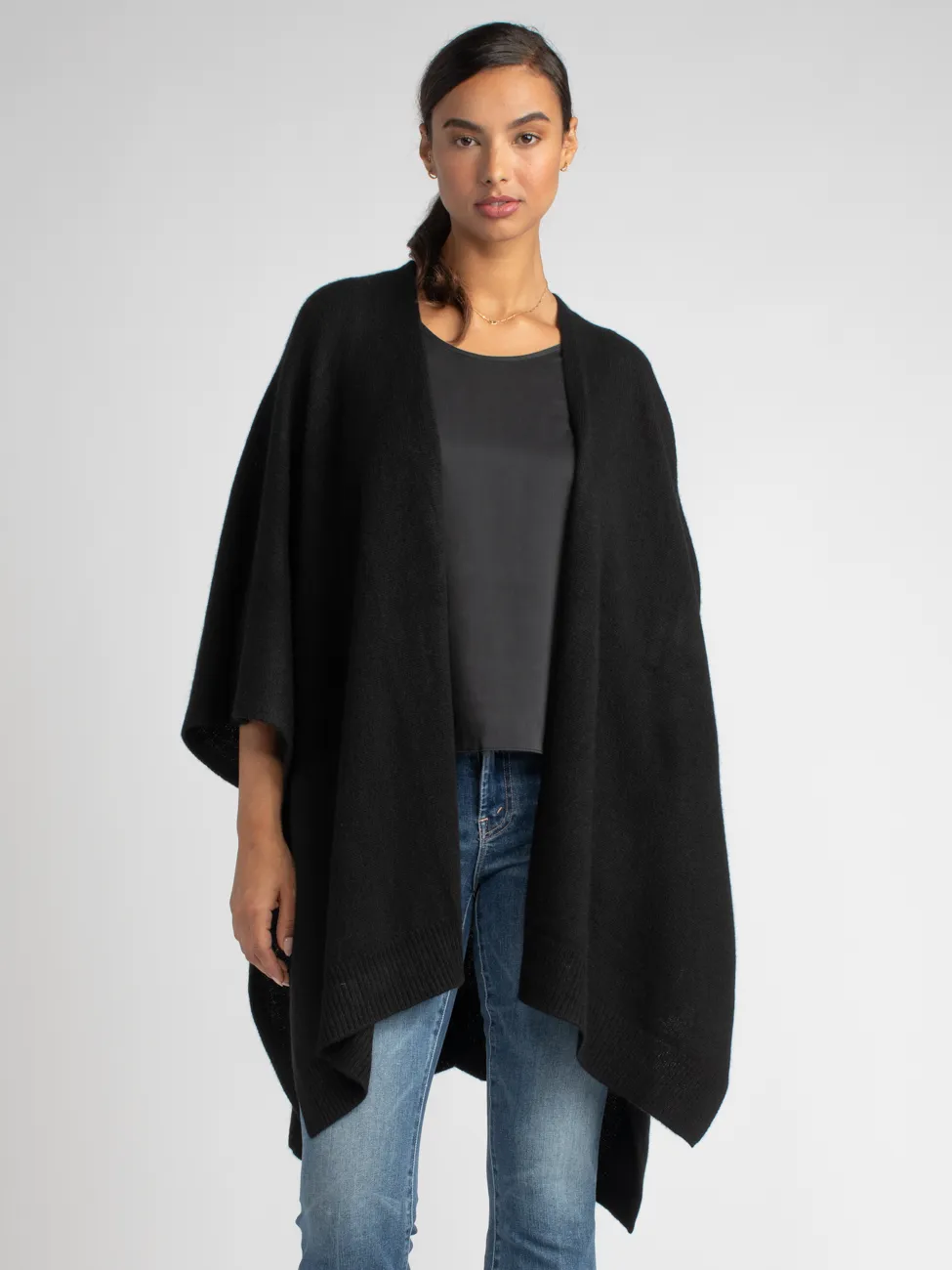 CASHMERE CAPE