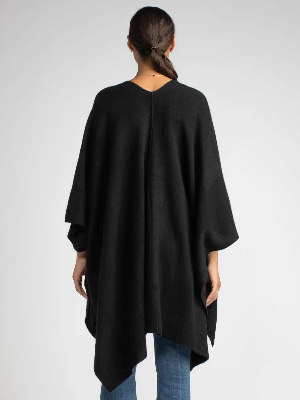 CASHMERE CAPE