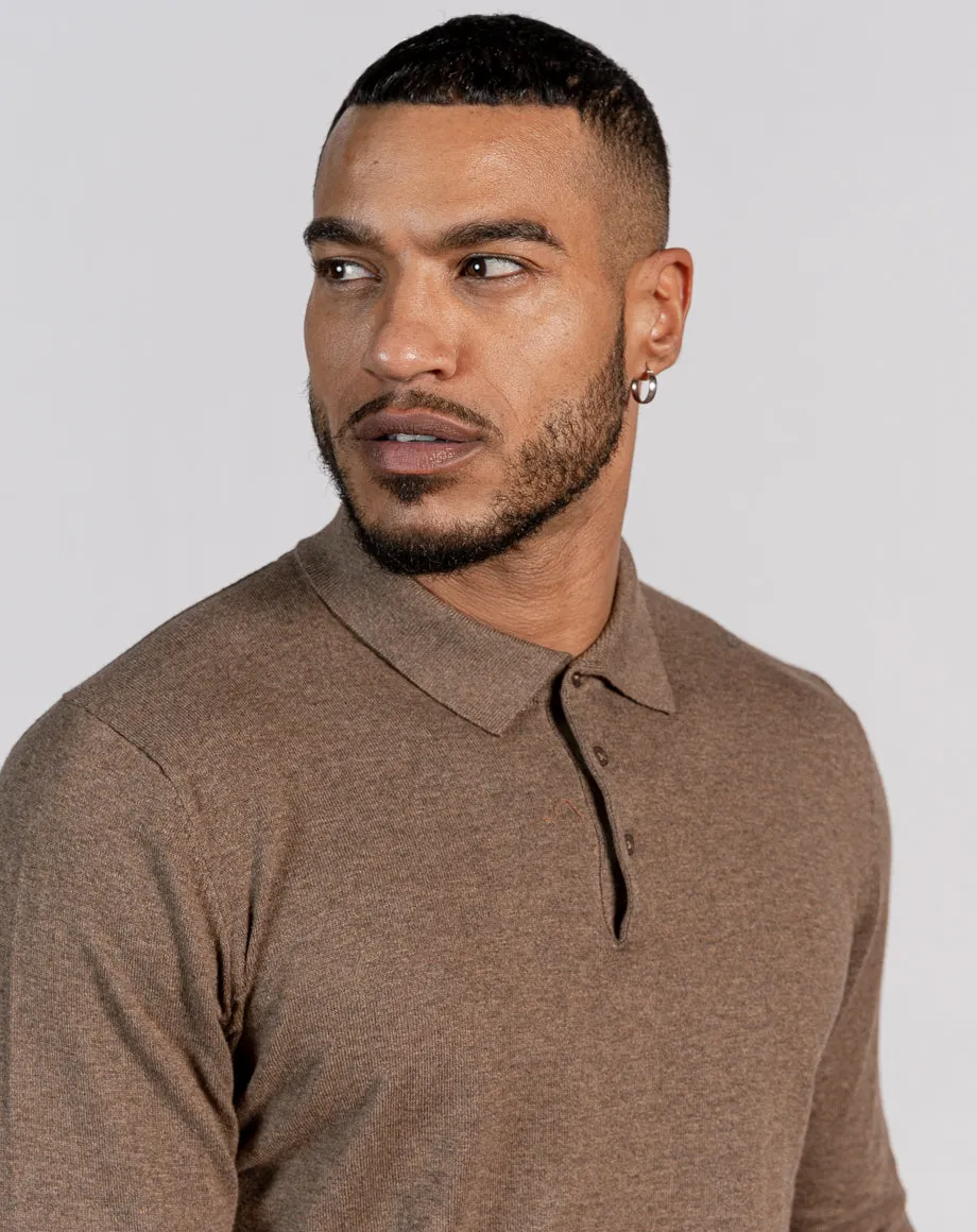 ESSENTIAL LONG SLEEVE KNITTED POLO TOP - BROWN