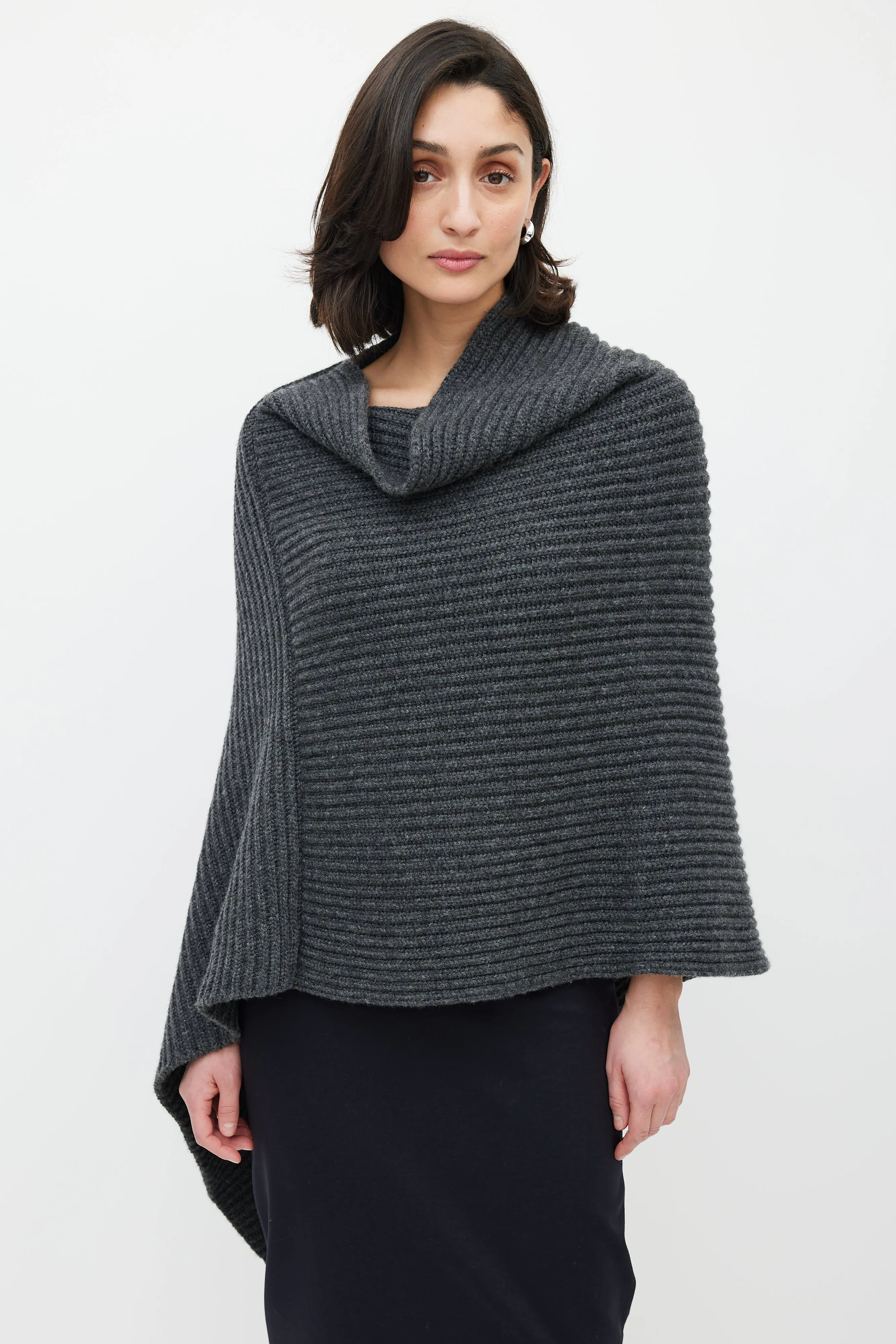 Grey Anta Cashmere Asymmetrical Cape