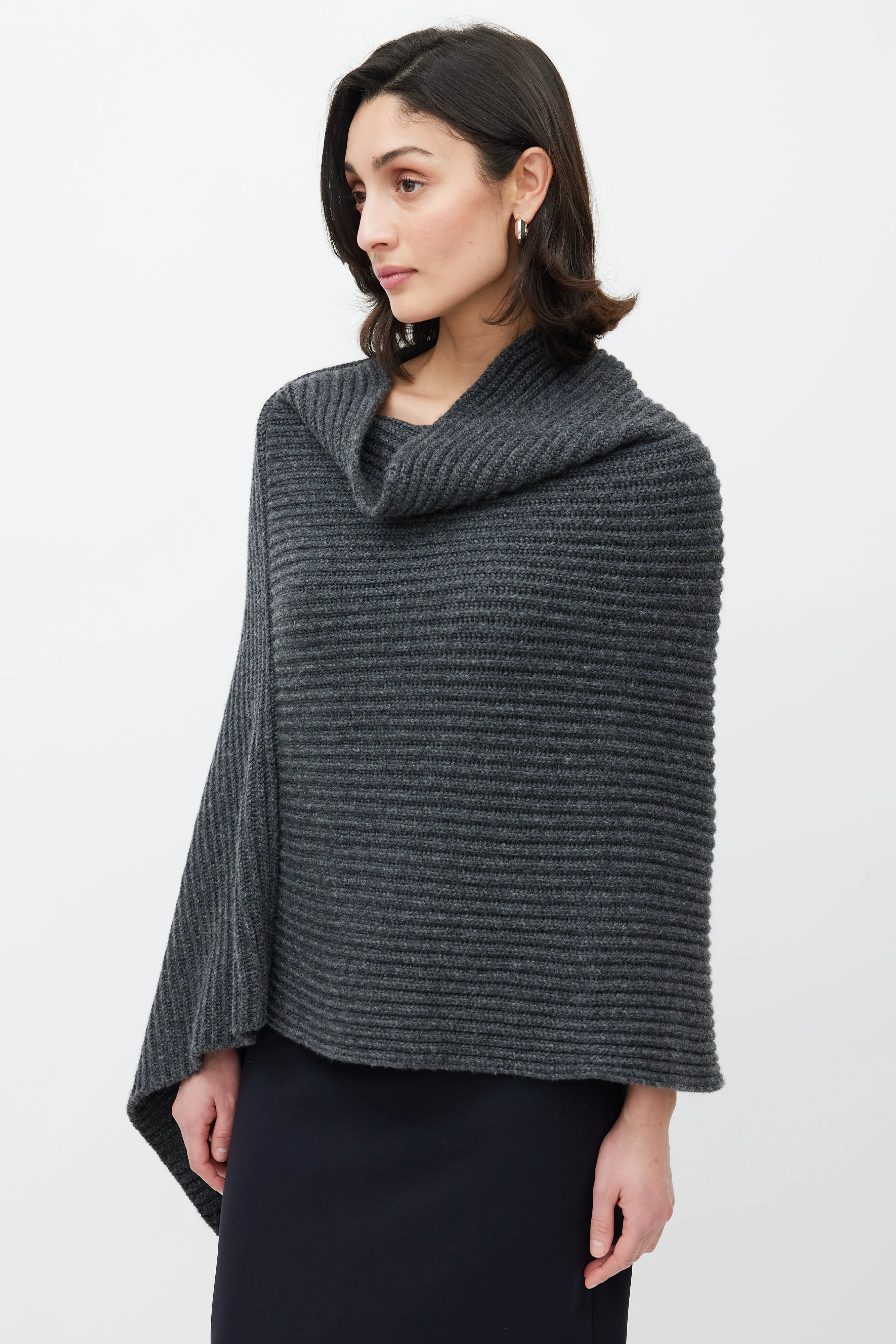 Grey Anta Cashmere Asymmetrical Cape