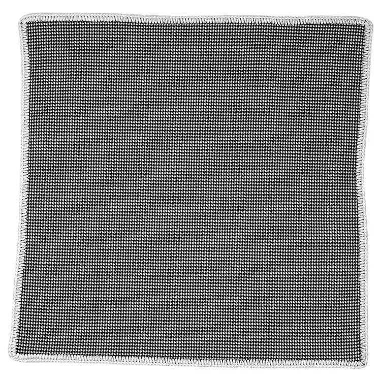 Houndstooth Cachemire with White Signature Border