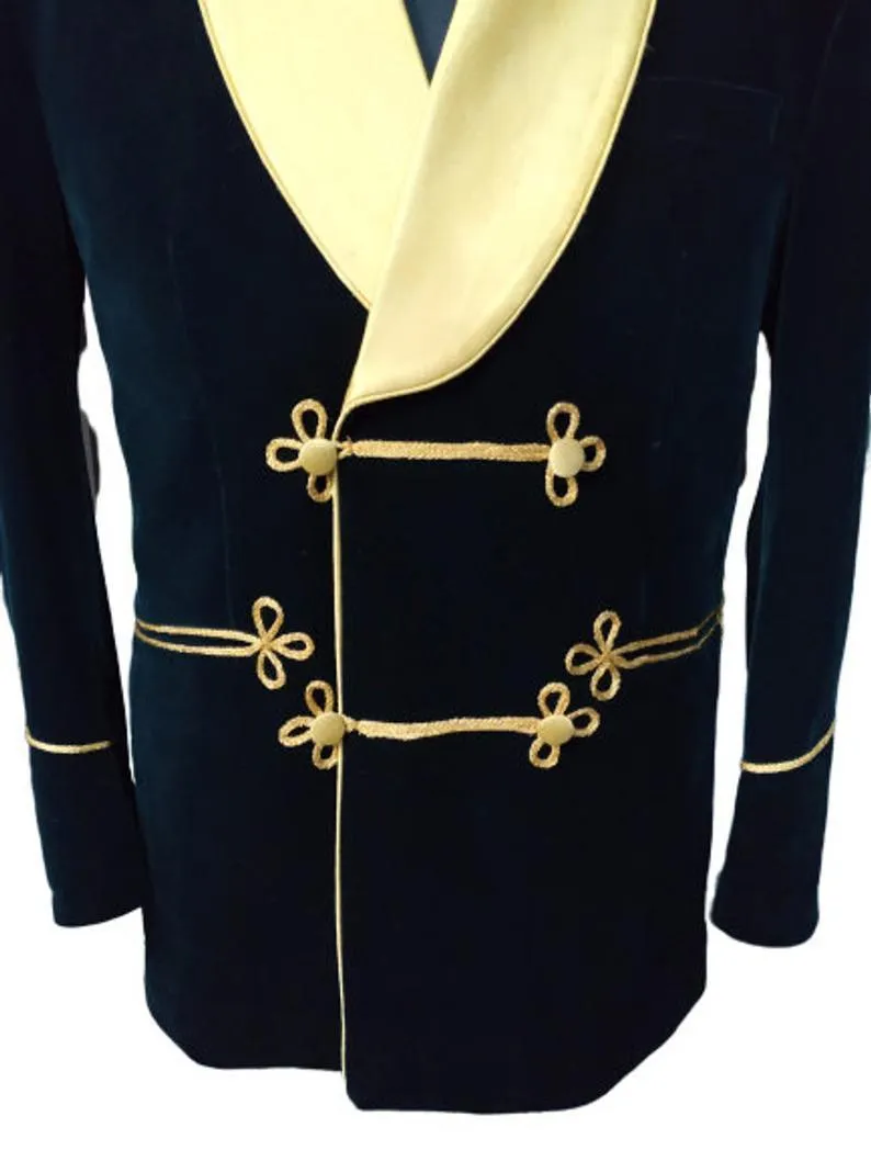 Men's Elegant Green Velvet Jacket with Gold Lapel Hosting Evening Party Wear Coat