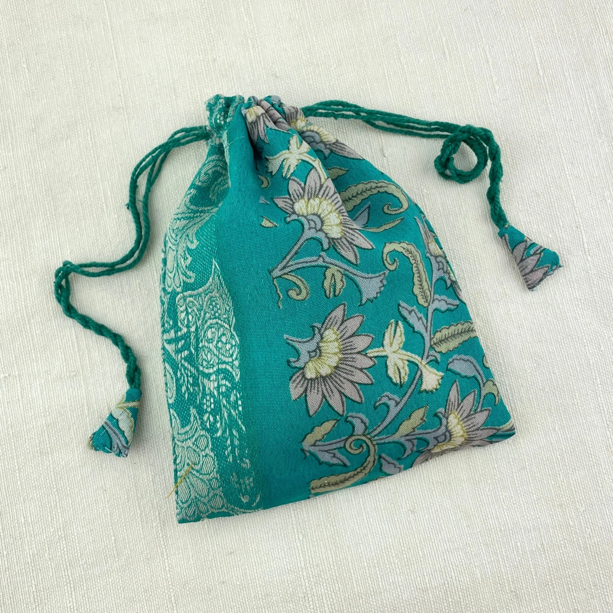 NIRMALA Recycled Sari Fabric Refillable Lavender Bag