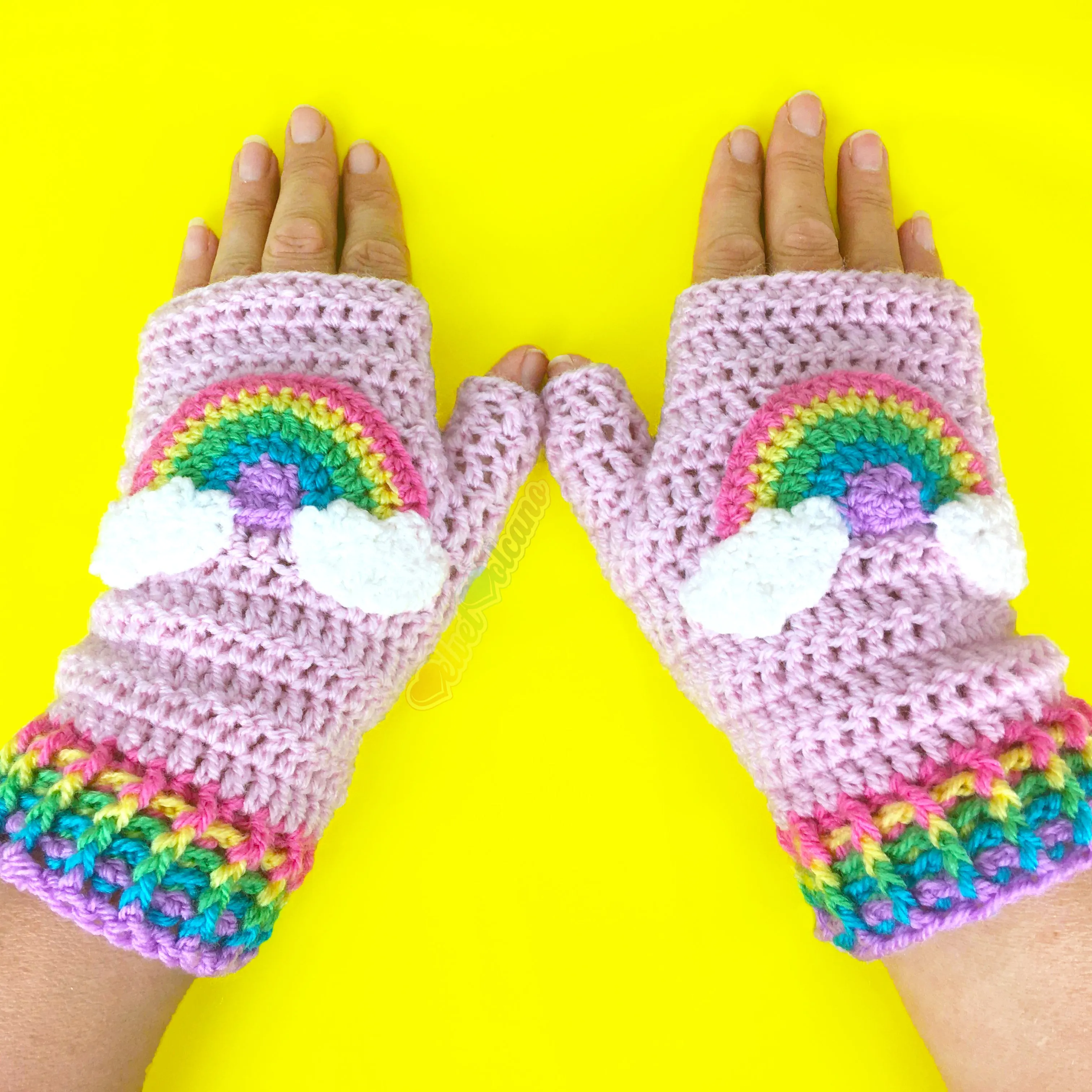 Pastel Rainbow Cloud Fingerless Gloves (Baby Pink)