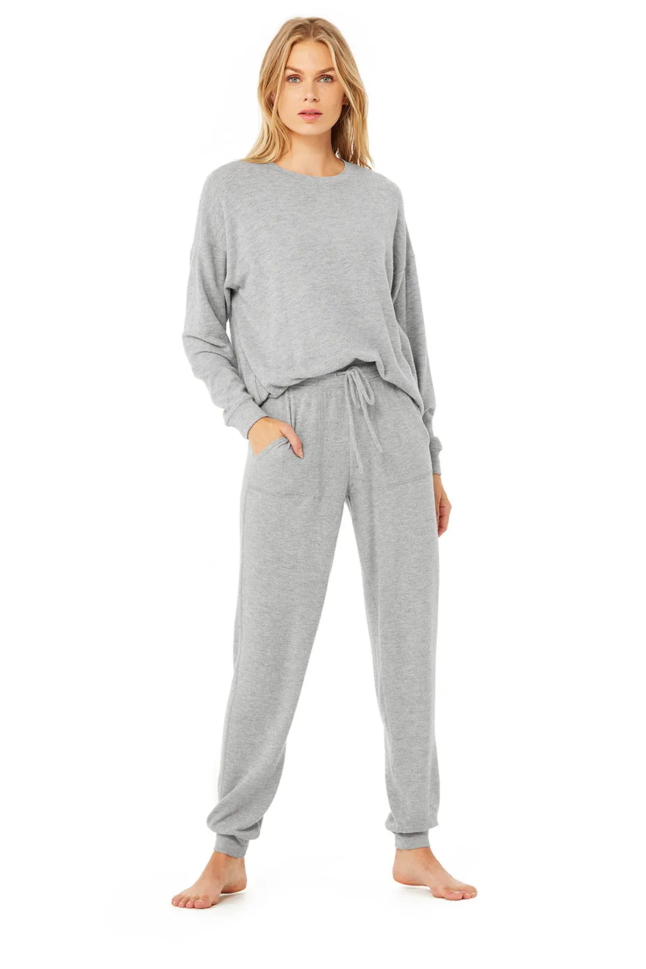 Soho Pullover & Soho Sweatpant Set