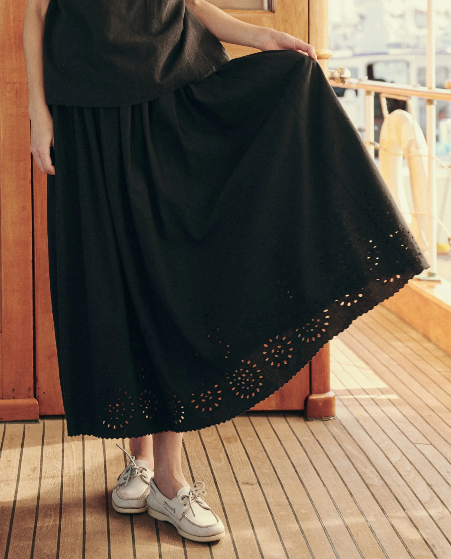 The Gather Skirt. -- Black